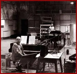 Electroacoustic Music History - CD 27: 1970 - Mantra