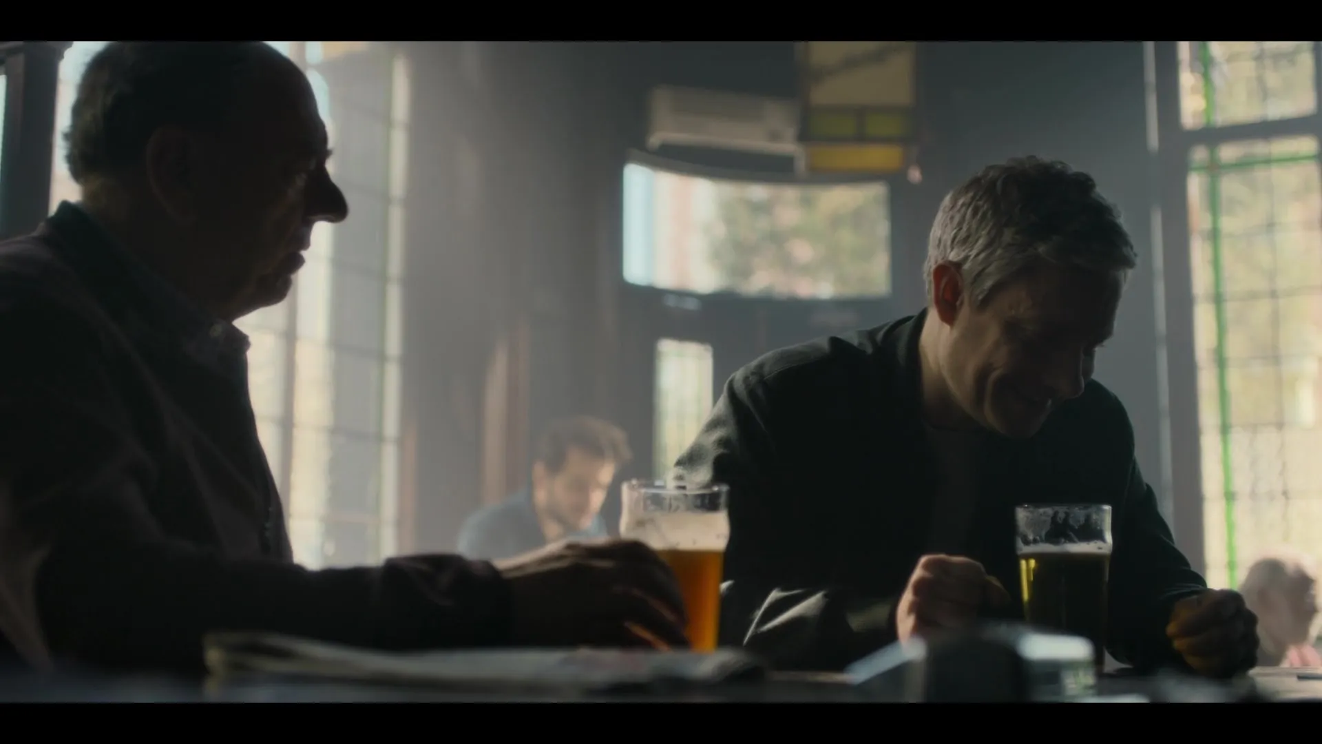 Breeders S01E01