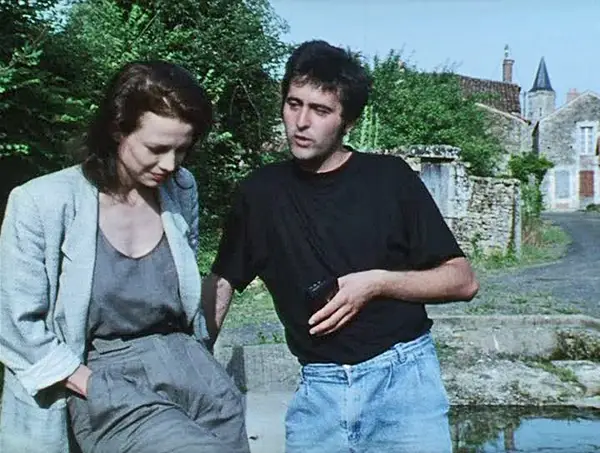 L'Arbre, le maire et la médiathèque ou Les Sept Hasards - Eric Rohmer ...