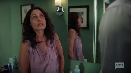 Girlfriends' Guide to Divorce S05E03