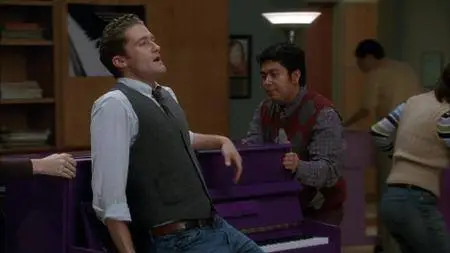 Glee S03E01
