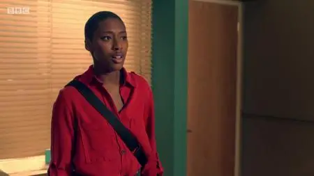 Clique S02E04