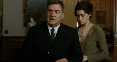 La fille du puisatier (2011)