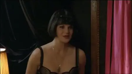 Un cadavre sur l'oreiller (2011)