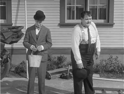 Hog Wild (1930)