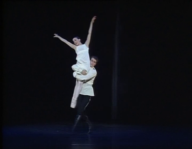 Tchaikovsky - The Nutcracker - Australian Ballet - Graeme Murphy (1994)
