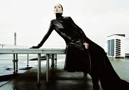 Fei Fei Sun by Nick Yang for Vogue China January 2023