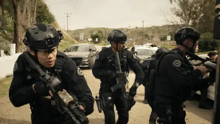 S.W.A.T. S07E08