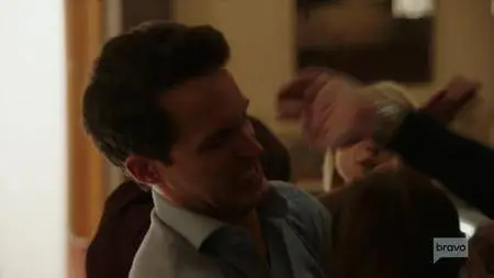 Imposters S02E09
