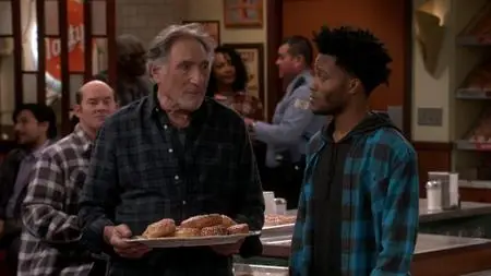Superior Donuts S01E07