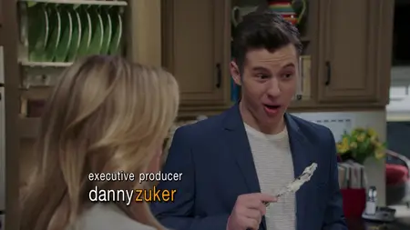 Modern Family S09E19