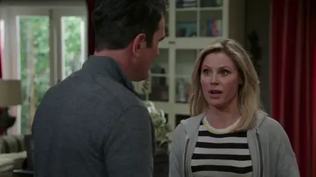 Modern Family S09E19