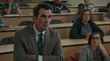 Modern Family S11E02