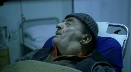 The Death of Mister Lazarescu / Moartea domnului Lazarescu / Смерть господина Лазареску (2005) 