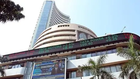 Complete Stock Market Training with Practical Approach