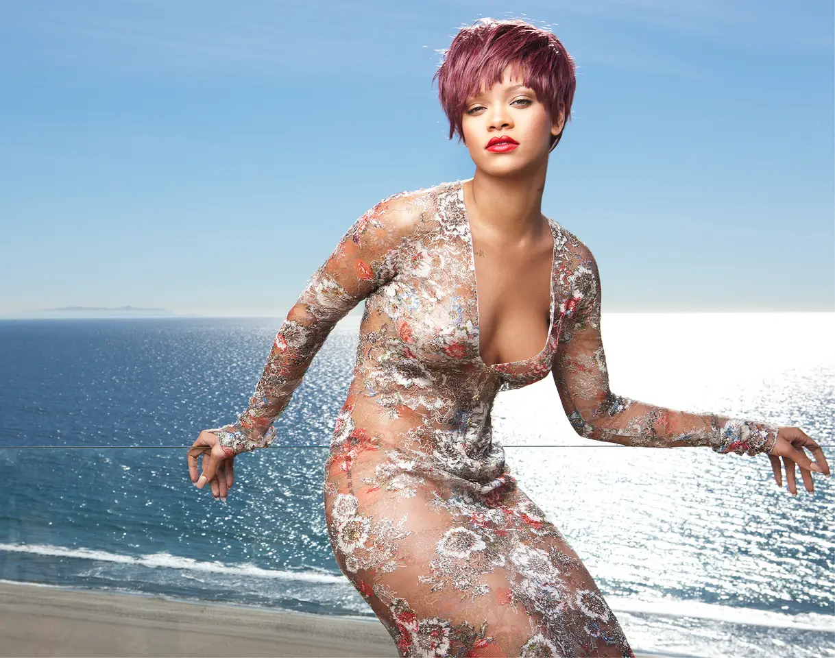 Fresh Out The Runway: Rihanna's 7 Most Stylish Songs