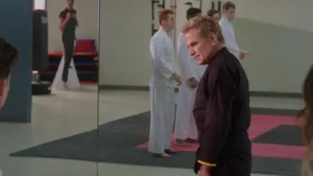 Cobra Kai S04E02