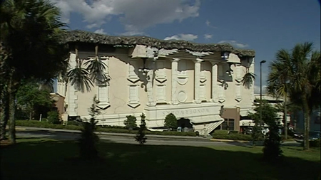 A Program About Unusual Buildings & Other Roadside Stuff (2004)
