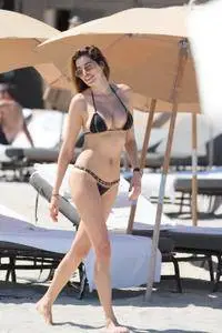 Aida Yespica - Bikini Candids in Miami May 11, 2017