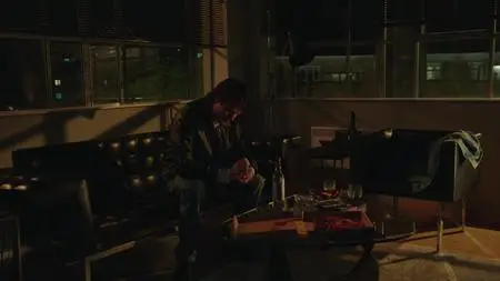 The Romanoffs S01E08
