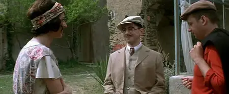 Le Parfum de la Dame en Noir (2005) + Bonus