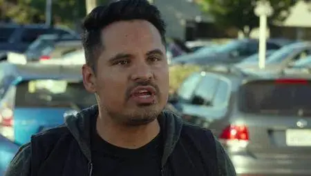 Chips (2017)