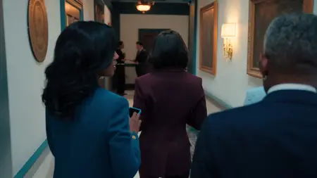 Miss Governor S01E13