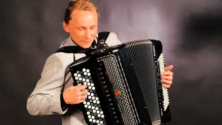 Intermediate Accordion Masterclass: Domino (French Waltz)