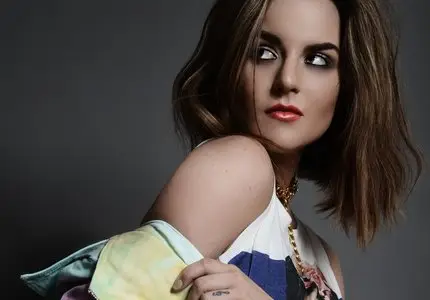 JoJo Levesque - Graphics Metropolis Photoshoot 2013