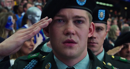 Billy Lynn's Long Halftime Walk (2016)