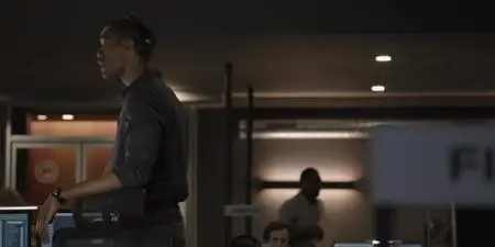 Pine Gap S01E01