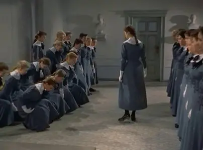 Maedchen in Uniform (1958) 