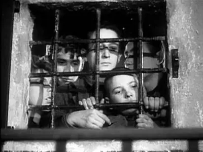 Vittorio De Sica-Sciuscià ('Shoe Shine') (1946)