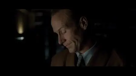 Dark City (1998)
