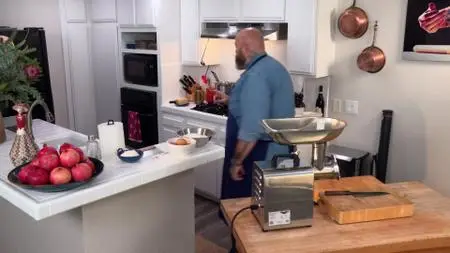 Selena + Chef S02E08