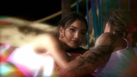 Love S04E05