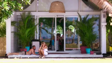 Love S04E05