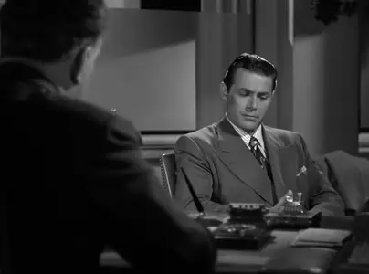 Invisible Agent (1942)