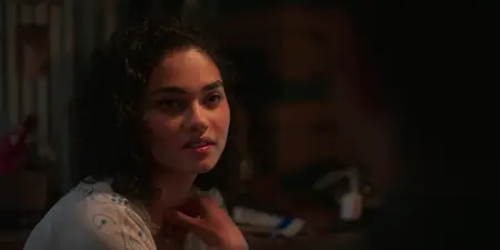 Little Voice S01E01