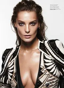 Daria Werbowy by Daniel Jackson for Vogue Australia June 2012