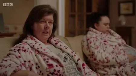 Two Doors Down S02E02