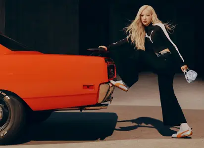 Rosé - TuneUp Magazine September 2025