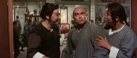 The Iron-Fisted Monk (1977)