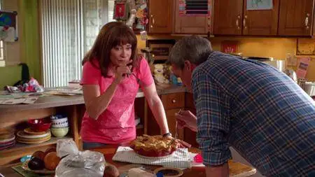 The Middle S09E02