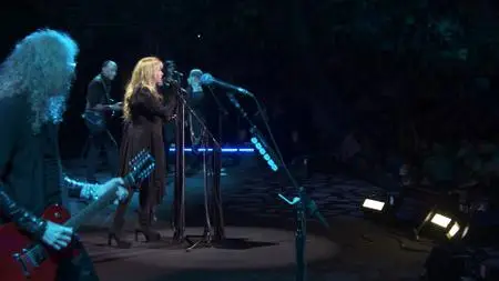 Stevie Nicks - Live In Concert. The 24 Karat Gold Tour (2021) [Blu-ray 1080p + 2 x DVD]