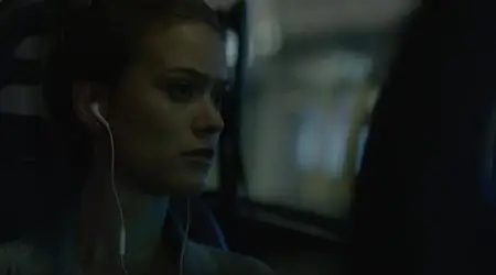 Dvojina / Dual (2013)