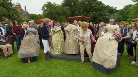 BBC - Antiques Roadshow Series 39: Holker Hall 1 (2017)