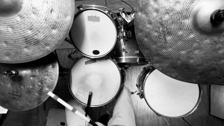 Learn you first 100 rhythms on Drums