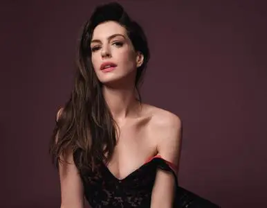 Anne Hathaway by Sharif Hamza for ELLE US: The Women in Hollywood Issue