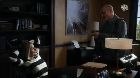Veronica Mars S04E01